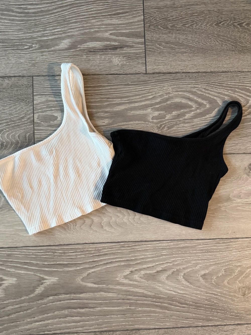 Ribbed One-Shoulder Crop Top Duo - Black & White